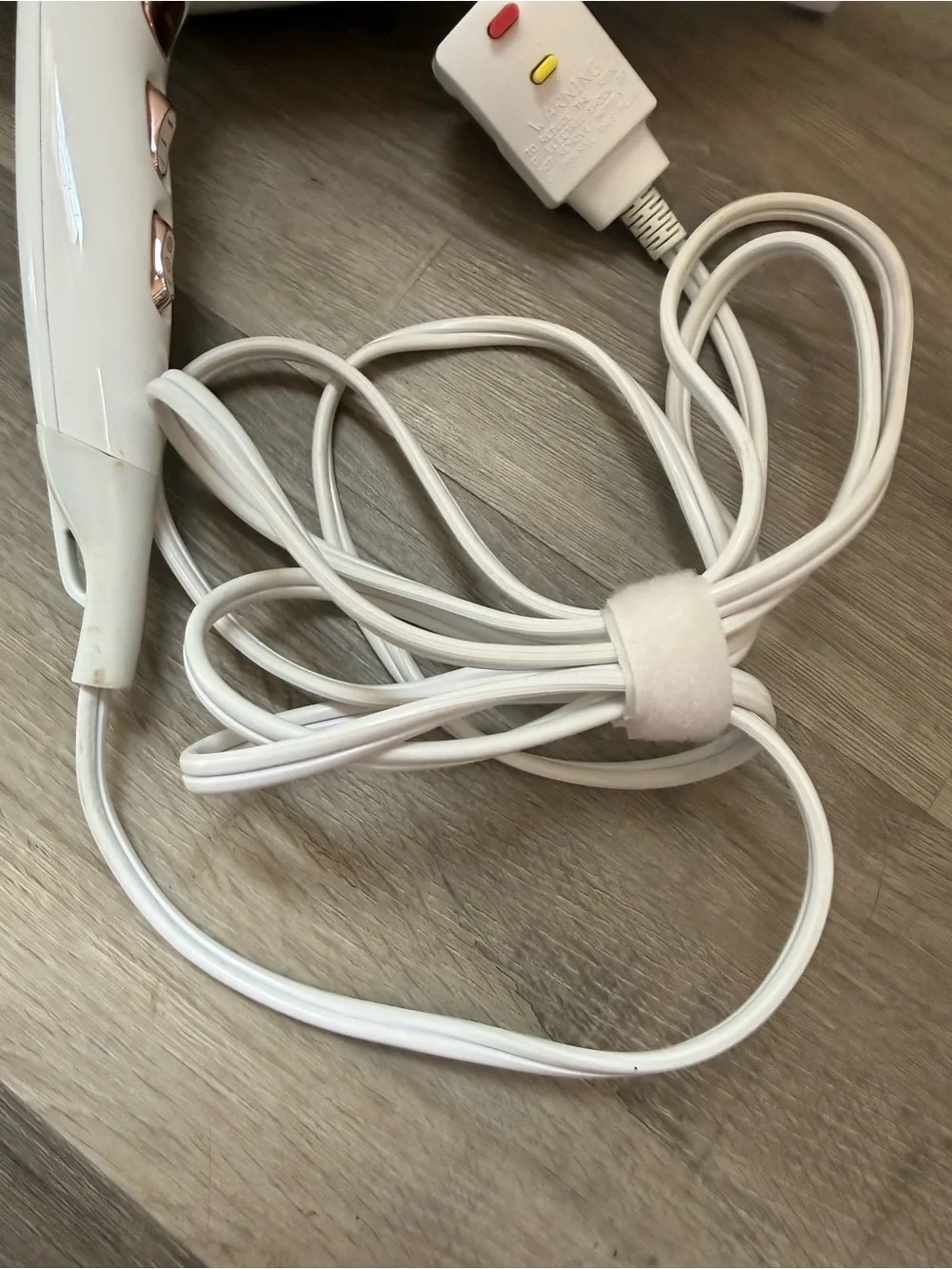 T3 Featherweight blow dryer